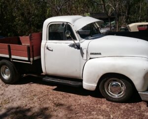 chev_truck-min